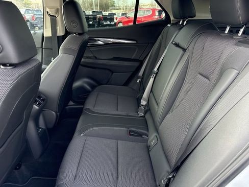 Used 2022 Buick Envision Preferred image 6