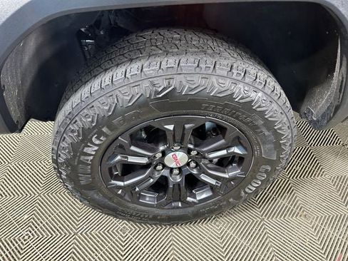 Used 2023 GMC Canyon Elevation RWD image 11