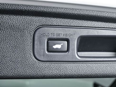 Used 2022 Honda Odyssey Elite image 31