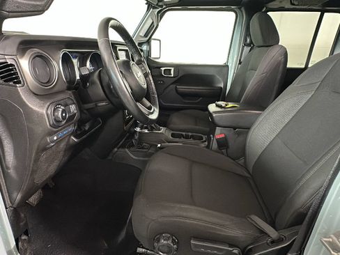 Used 2023 Jeep Wrangler Unlimited w/ Cold Weather Group AWD/4WD image 13