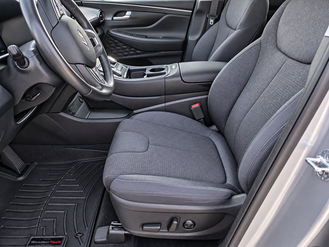 Used 2022 Hyundai Santa Fe SEL w/ Convenience Package FWD image 14