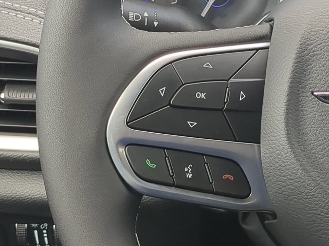 New 2026 Chrysler Pacifica Select FWD image 30