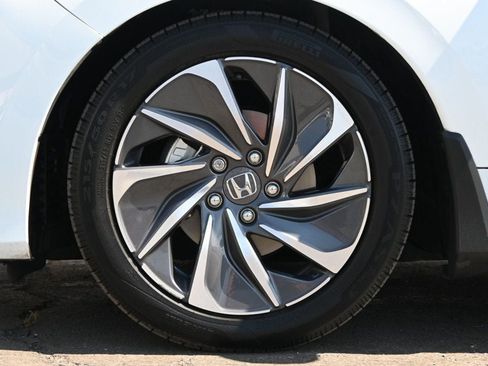 Used 2022 Honda Insight Touring image 9