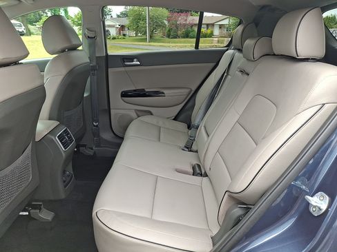Used 2018 Kia Sportage EX AWD/4WD image 10