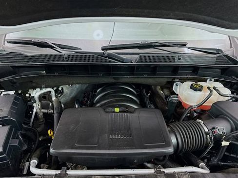 Used 2024 GMC Sierra 1500 SLT w/ SLT Premium Package image 33