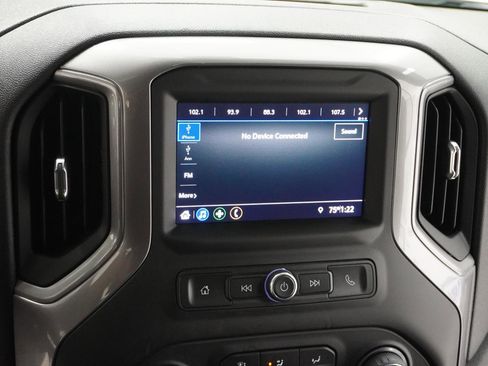 Used 2022 Chevrolet Silverado 1500 Custom RWD image 21