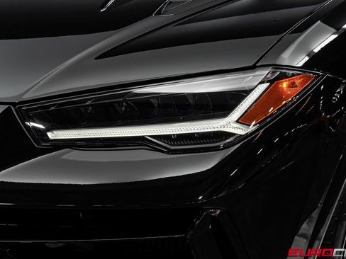 Used 2023 Lamborghini Urus S AWD/4WD image 10