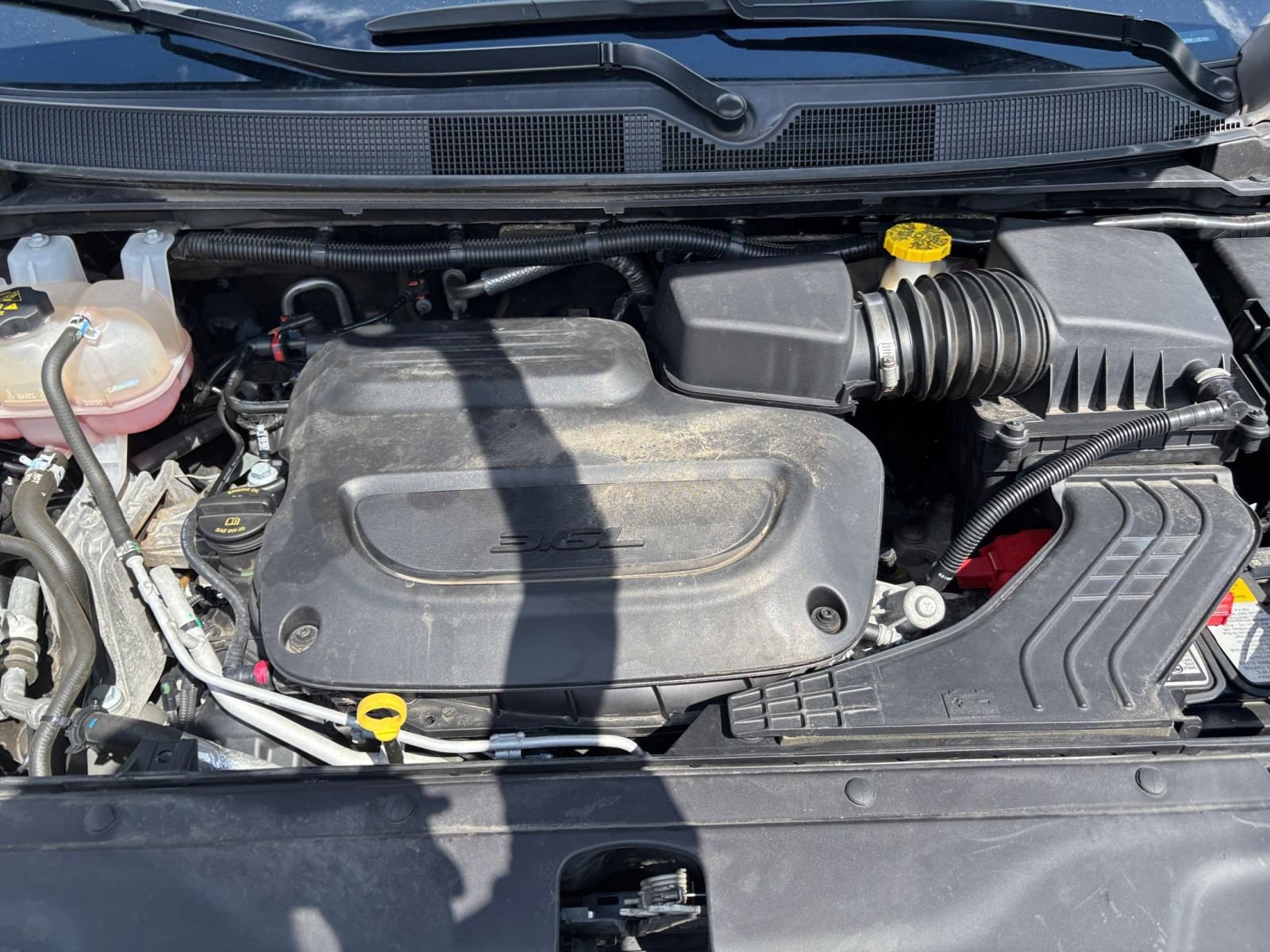 Used 2024 Chrysler Pacifica Touring-L FWD image 34