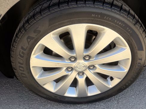 Used 2015 Buick Verano FWD image 8