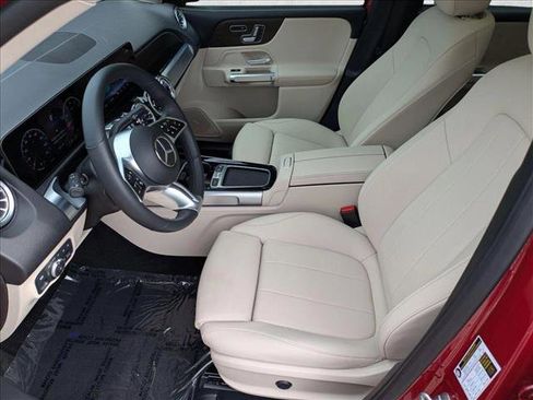 Certified 2026 Mercedes-Benz GLB 250 image 16