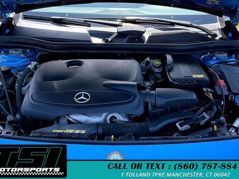 Used 2015 Mercedes-Benz GLA 250 4MATIC image 9
