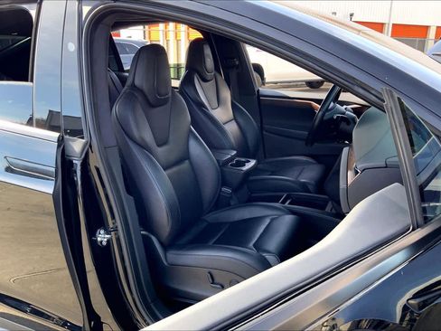 Used 2018 Tesla Model X 100D image 8