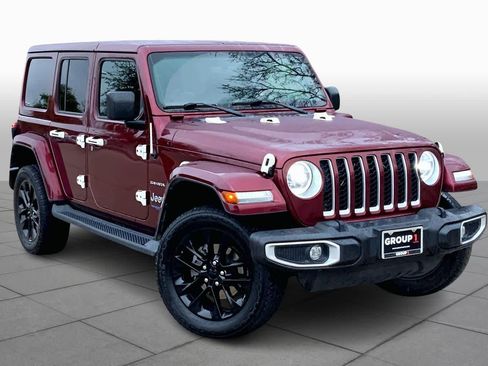 Used 2021 Jeep Wrangler Unlimited Sahara w/ Cold Weather Group image 3