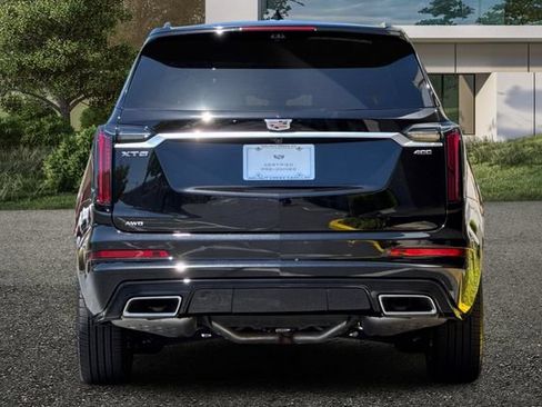 Certified 2025 Cadillac XT6 Sport w/ Platinum Package AWD/4WD image 5