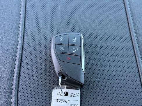 New 2026 GMC Sierra 1500 SLT w/ SLT Convenience Package AWD/4WD image 38