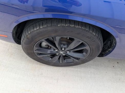 Used 2022 Dodge Challenger SXT w/ Driver Convenience Group AWD/4WD image 7