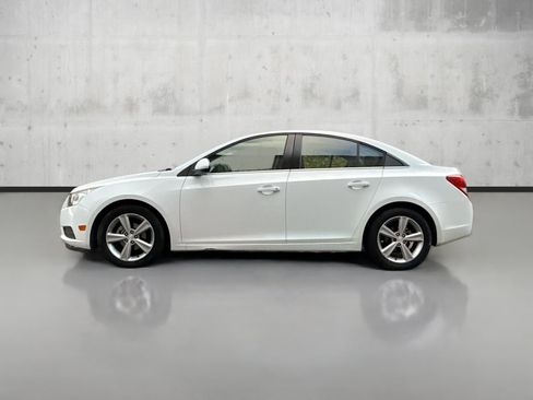 Used 2013 Chevrolet Cruze LT image 4
