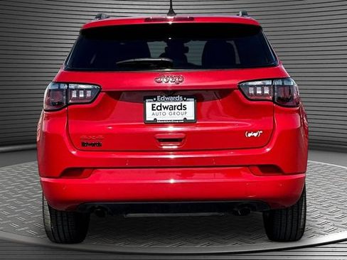 Used 2023 Jeep Compass Limited AWD/4WD image 5