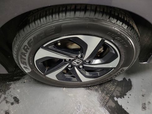 Used 2021 Honda Insight EX image 10