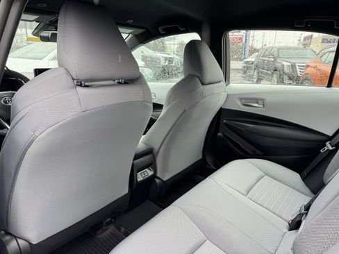 Used 2026 Toyota Corolla SE image 30