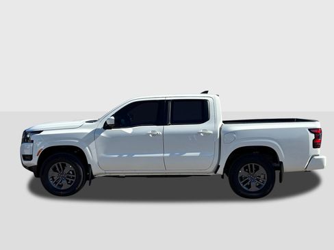 New 2026 Nissan Frontier SV image 2