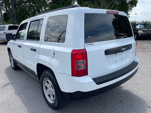 Used 2012 Jeep Patriot Sport image 4