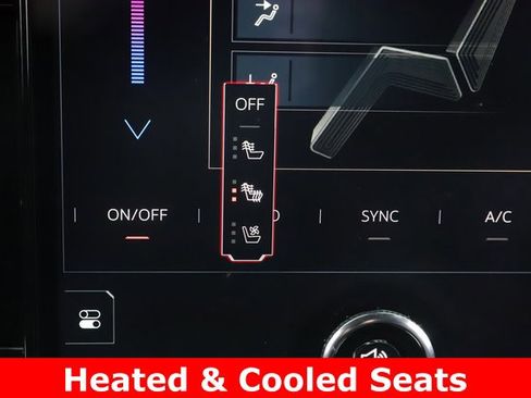 Used 2025 GMC Yukon Denali w/ Denali Reserve Package image 4