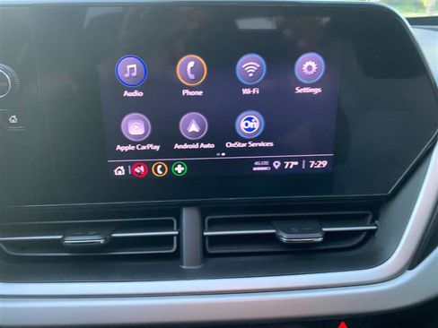 Used 2024 Chevrolet Trax RS w/ Driver Confidence Package image 16