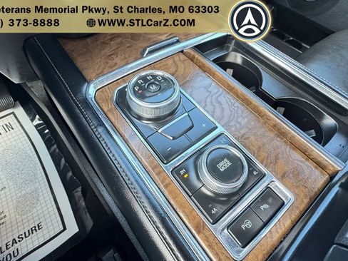 Used 2019 Ford Expedition Platinum AWD/4WD image 12