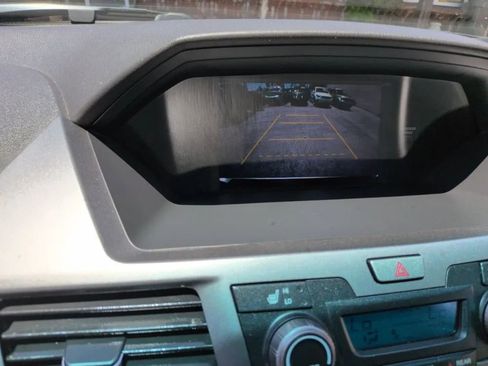 Used 2011 Honda Odyssey EX-L image 41