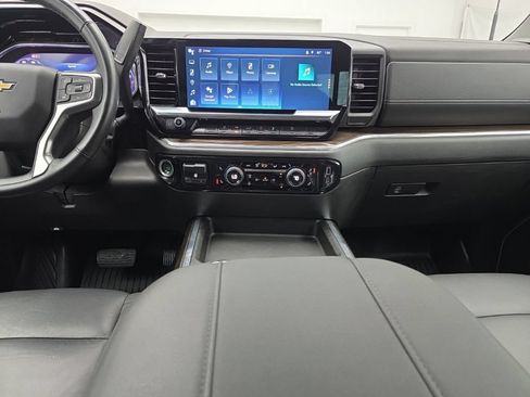 Used 2024 Chevrolet Silverado 2500 LT w/ All Star Edition AWD/4WD image 41