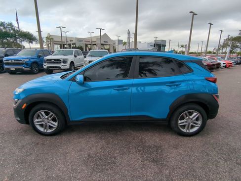 Used 2022 Hyundai Kona SE image 8