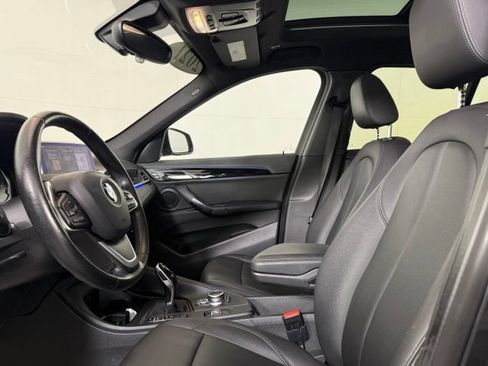Used 2021 BMW X1 sDrive28i w/ Convenience Package FWD image 5