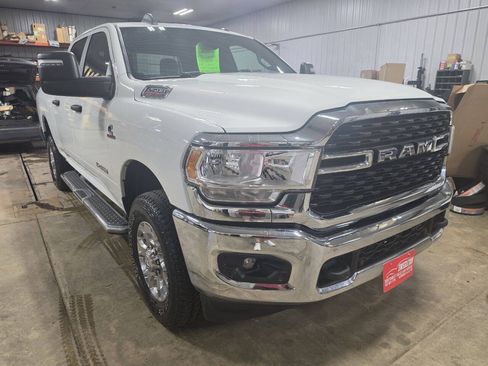 Used 2024 RAM 2500 Big Horn w/ Off Road Package AWD/4WD image 1