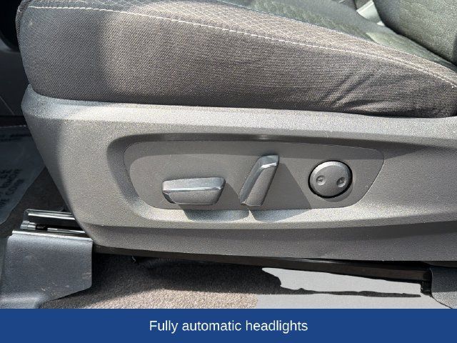 Used 2023 Nissan Pathfinder SV AWD/4WD image 21