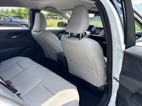 Used 2026 Toyota Prius XLE FWD image 20