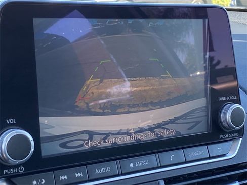 Certified 2025 Nissan Altima 2.5 S image 22