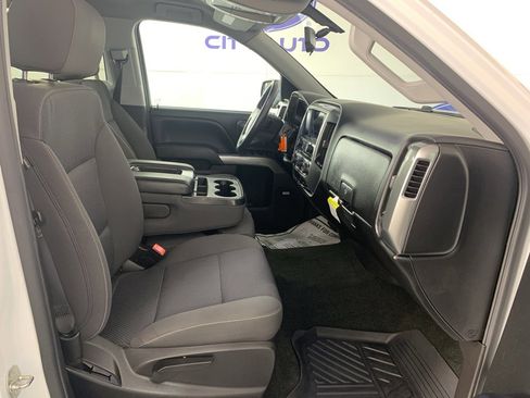 Used 2018 Chevrolet Silverado 1500 LT w/ Texas Edition image 41