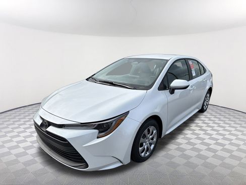 New 2026 Toyota Corolla LE image 3