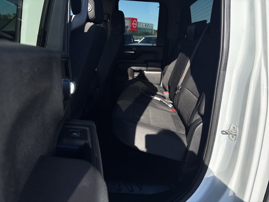 Used 2025 GMC Sierra 2500 Pro AWD/4WD image 14