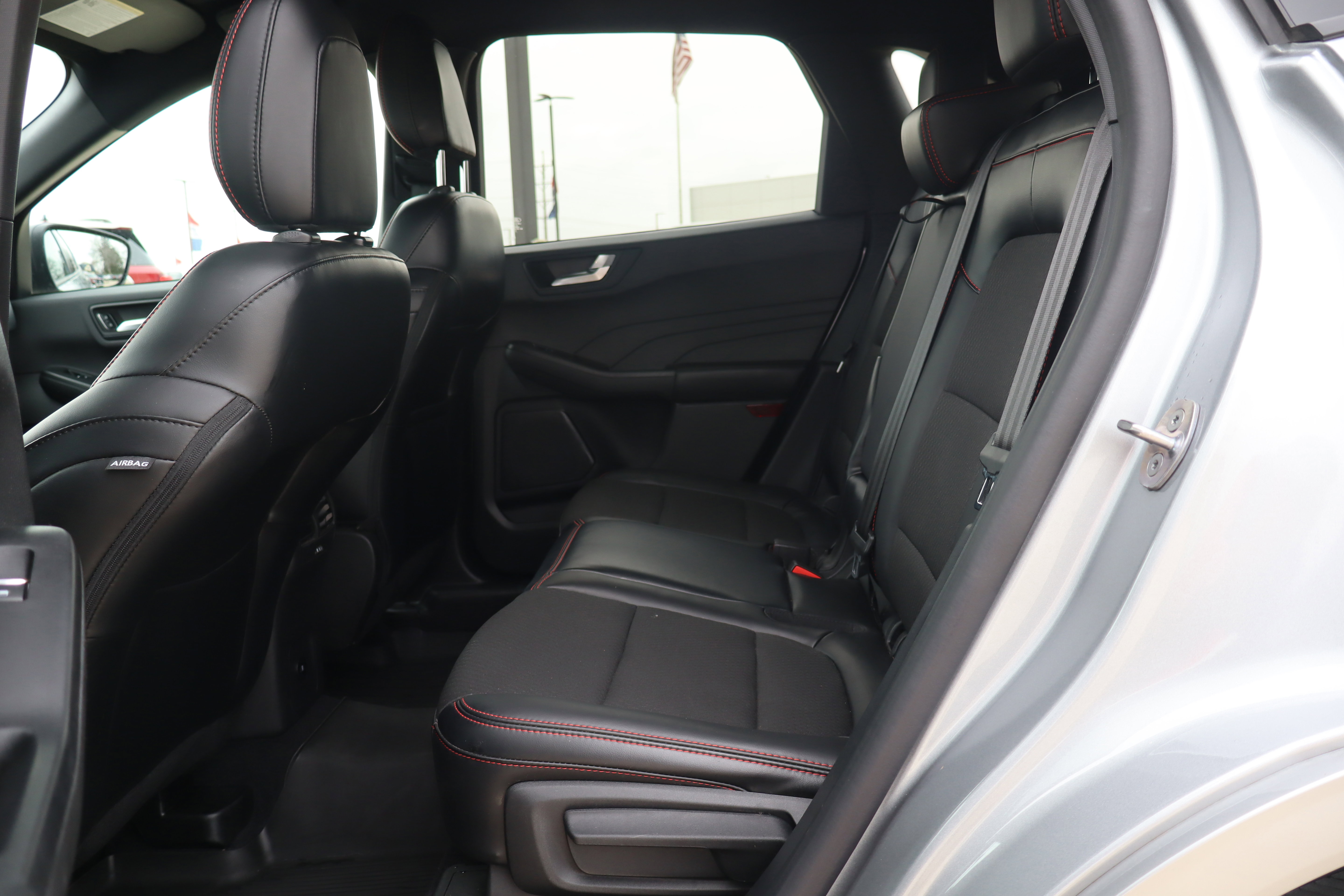 Used 2023 Ford Escape ST-Line w/ Tech Pack #1 AWD/4WD image 11