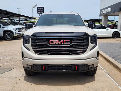 New 2026 GMC Sierra 1500 AT4 w/ AT4 Premium Package AWD/4WD image 9