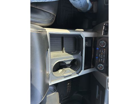 Used 2017 Ford F350 Lariat w/ Lariat Ultimate Package AWD/4WD image 15