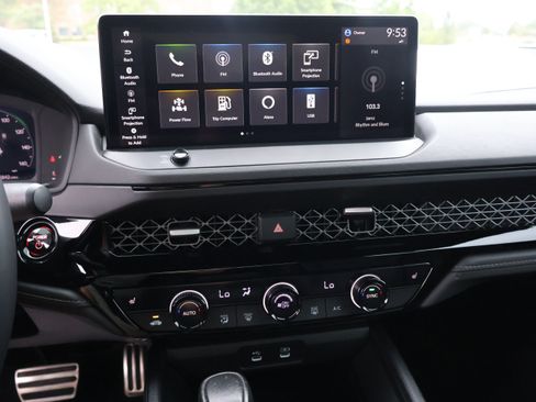Used 2023 Honda Accord Sport image 23