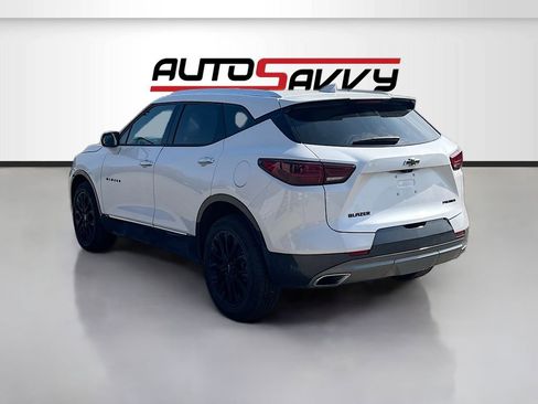 Used 2025 Chevrolet Blazer Premier w/ LPO, Black Sport Package FWD image 5