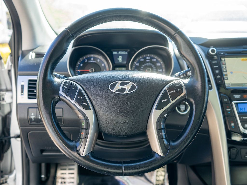 Used 2016 Hyundai Elantra GT w/ Option Group 03 FWD image 15