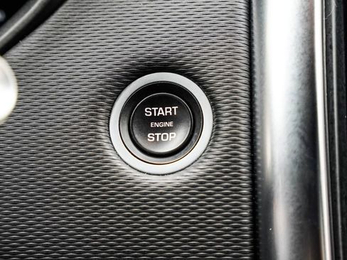 Used 2022 Land Rover Discovery HSE R-Dynamic image 37