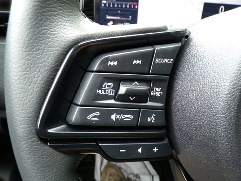 Used 2026 Subaru Outback Limited AWD/4WD image 30