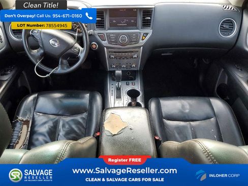 Used 2017 Nissan Pathfinder SL image 4