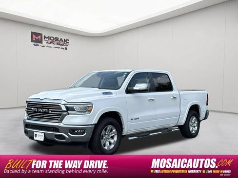 Used 2022 RAM 1500 Laramie AWD/4WD image 3